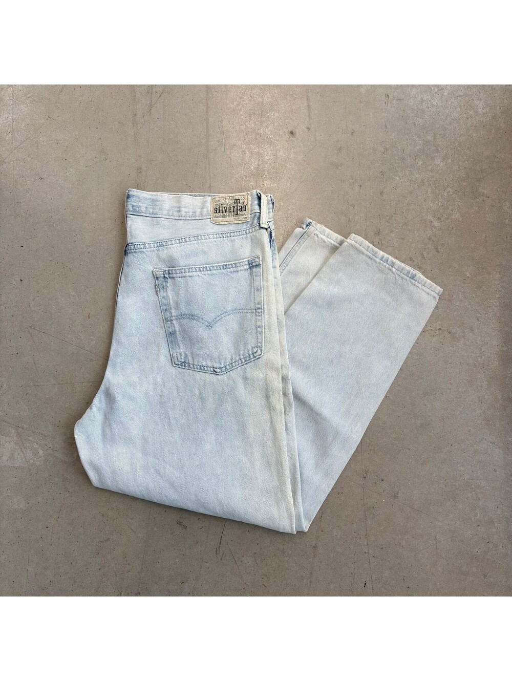 Vintage 2000s Levi's Silver Tab Light Wash Loose Jeans Size 36